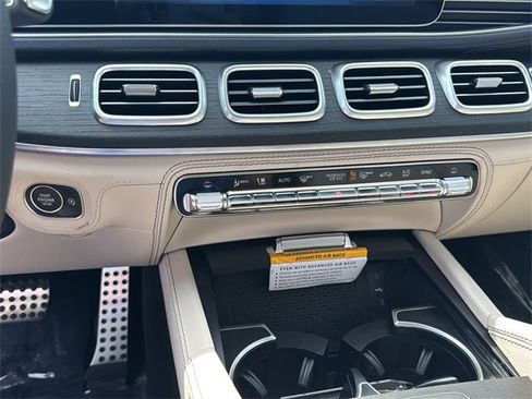 New 2026 Mercedes-Benz GLS 450 4MATIC image 20