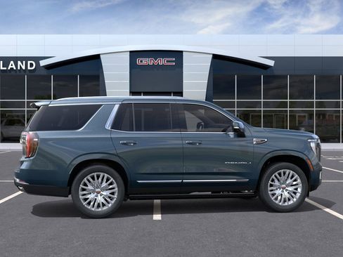 New 2026 GMC Yukon Denali w/ Sun & Power Step Package image 5