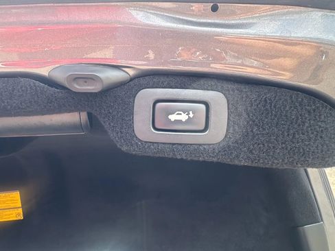 Used 2013 Lexus LS 460 AWD w/ F-Sport Pkg image 19