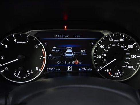 Used 2023 Nissan Altima 2.5 SR w/ SR Premium Package AWD/4WD image 24