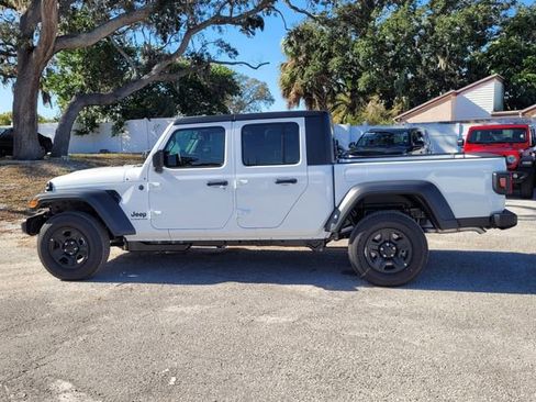 New 2026 Jeep Gladiator Sport image 4