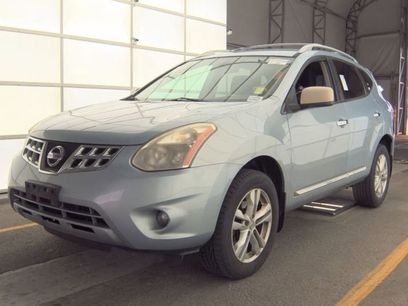 Used 2013 Nissan Rogue SV