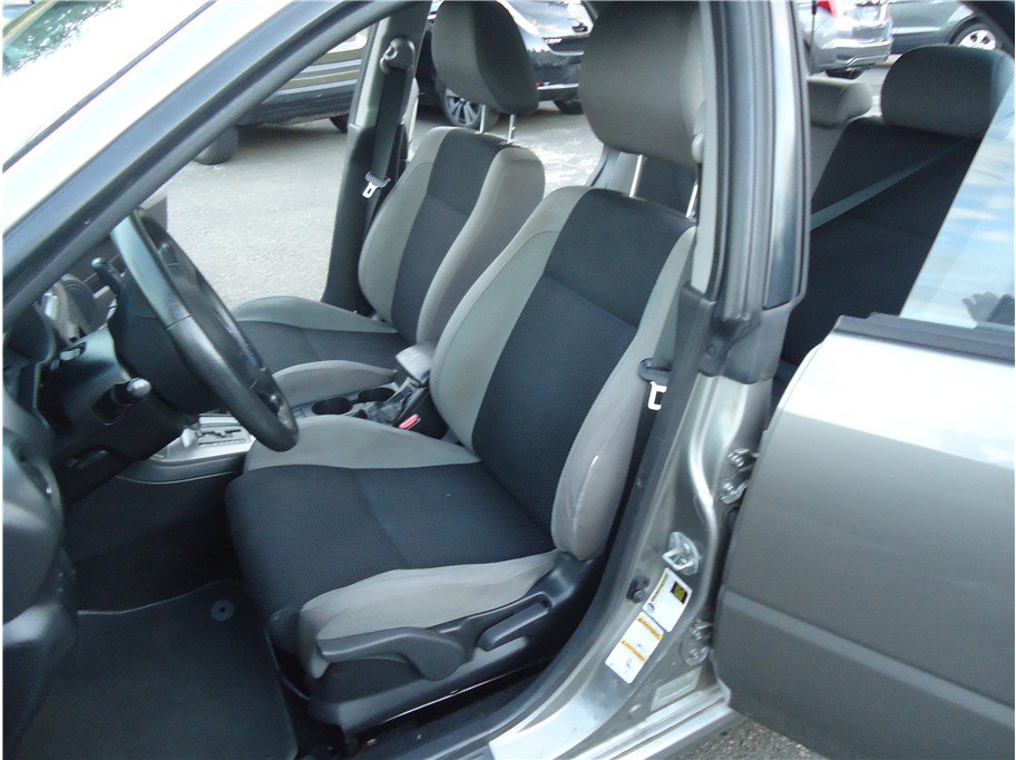 Used 2006 Subaru Impreza 2.5i AWD/4WD image 11