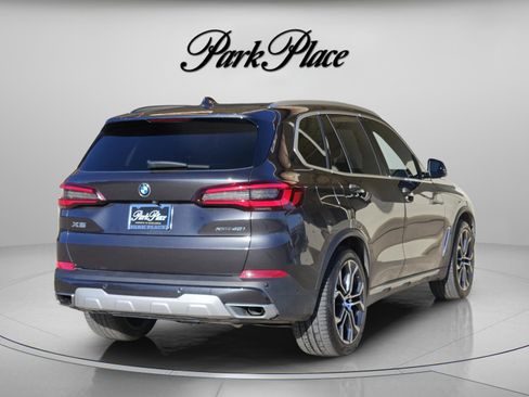 Used 2022 BMW X5 xDrive40i w/ Premium Package image 6