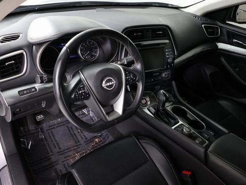 Used 2023 Nissan Maxima SV w/ Floor Mat Group image 21