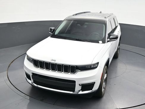 Used 2021 Jeep Grand Cherokee L Limited RWD image 23