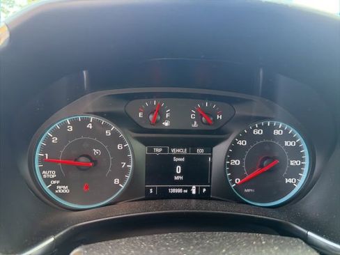 Used 2018 Chevrolet Equinox LT image 7