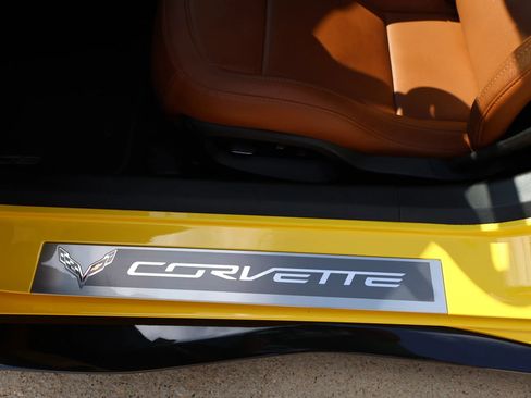 Used 2016 Chevrolet Corvette Z06 w/ 2LZ Preferred Equipment Group image 35