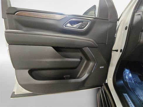Certified 2024 Chevrolet Suburban High Country w/ Advanced Technology Package image 14