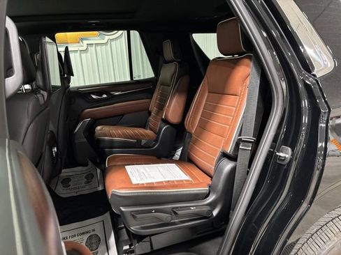 Used 2024 GMC Yukon Denali Ultimate AWD/4WD image 20