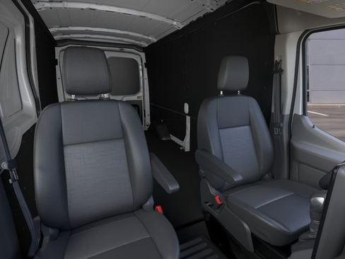 New 2026 Ford Transit 250 148 Medium Roof w/ Load Area Protection Package RWD image 10