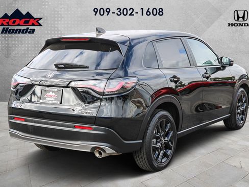 Certified 2025 Honda HR-V Sport image 6
