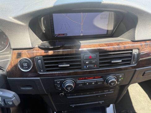 Used 2009 BMW 335i Convertible RWD image 14