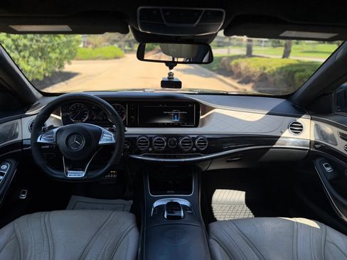 Used 2016 Mercedes-Benz S 63 AMG 4MATIC Sedan image 12