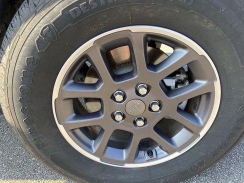 Used 2023 Jeep Gladiator Overland image 32