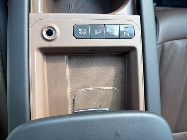 Used 2024 Kia EV9 GT-Line AWD/4WD image 26