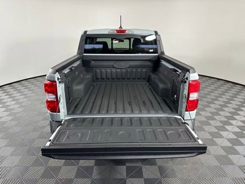Used 2024 Ford Maverick Lariat image 9