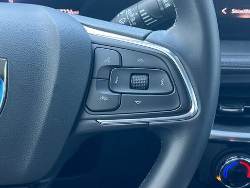 Used 2024 Buick Encore GX Sport Touring AWD/4WD image 31