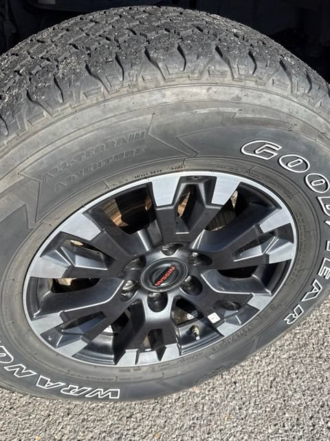 Used 2022 Nissan Titan PRO-4X w/ Pro-4x Utility Package AWD/4WD image 7