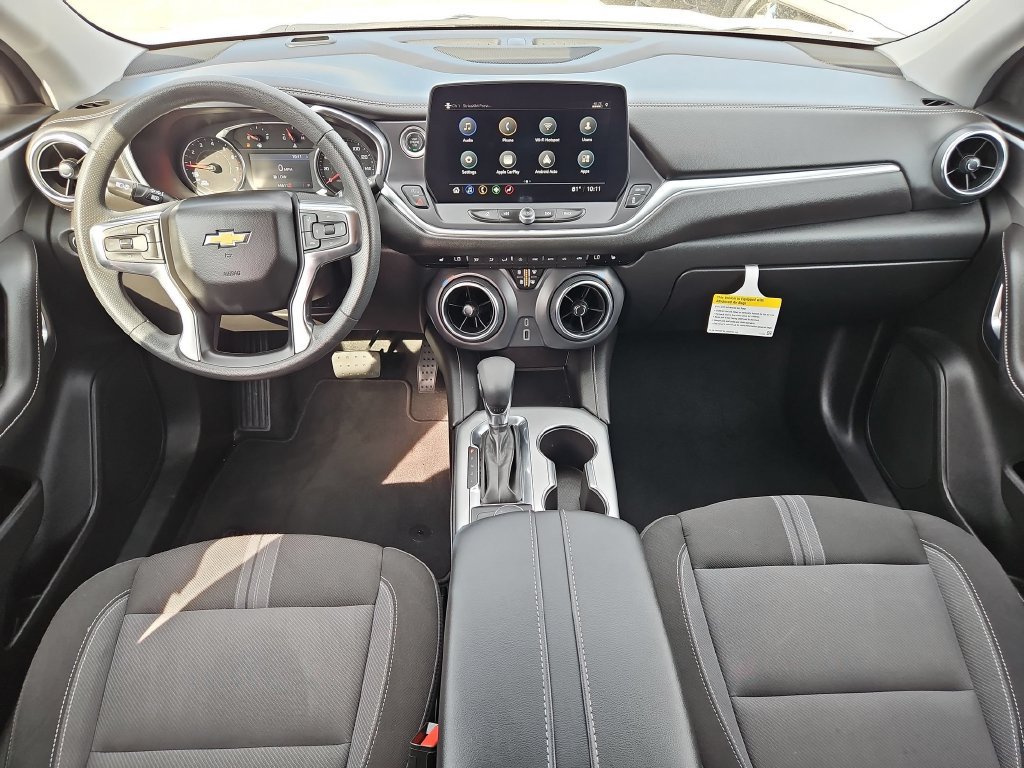 Used 2025 Chevrolet Blazer LT FWD image 23