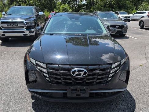 Used 2023 Hyundai Tucson Blue AWD/4WD image 2