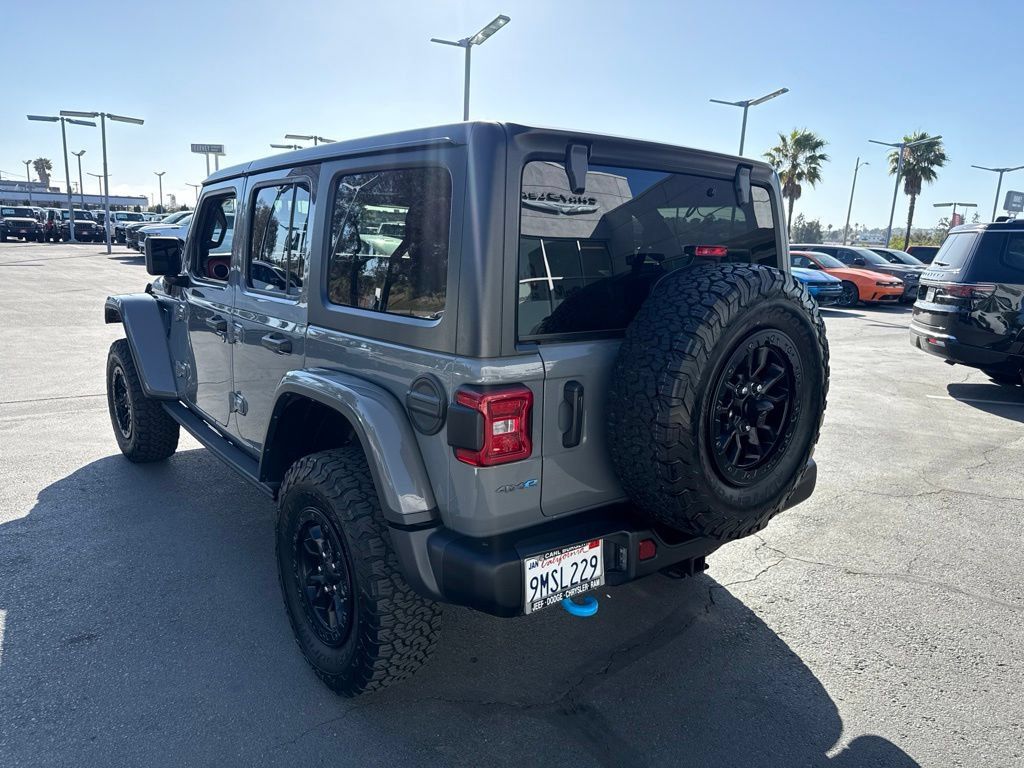 Used 2023 Jeep Wrangler Unlimited Rubicon 4xe AWD/4WD image 5