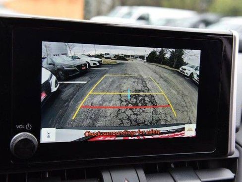 Used 2025 Toyota RAV4 XLE image 13