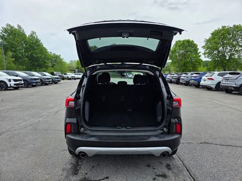 Used 2025 Ford Escape Active AWD/4WD image 10