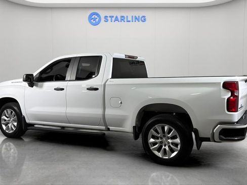 Used 2020 Chevrolet Silverado 1500 Custom w/ Custom Value Package RWD image 5