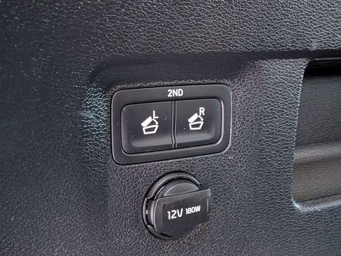 Used 2023 Kia Telluride S w/ S Sunroof Package image 9