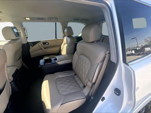 Used 2023 Nissan Armada Platinum w/ Captain's Chairs Package image 26