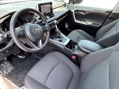 Used 2024 Toyota RAV4 XLE w/ Weather Package AWD/4WD image 17