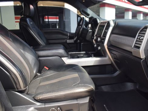 Used 2019 Ford F250 Platinum w/ Platinum Ultimate Package AWD/4WD image 15