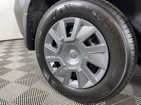 New 2026 Nissan Kicks S image 18