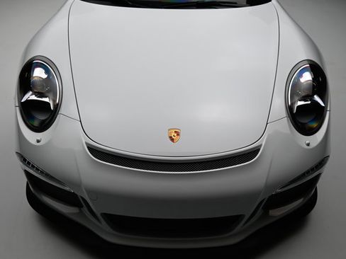 Used 2015 Porsche 911 GT3 image 34