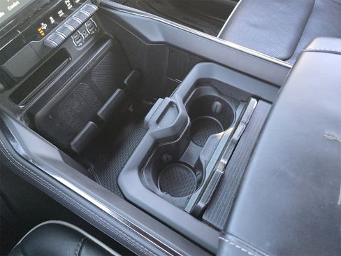 Used 2022 RAM 1500 Limited image 32