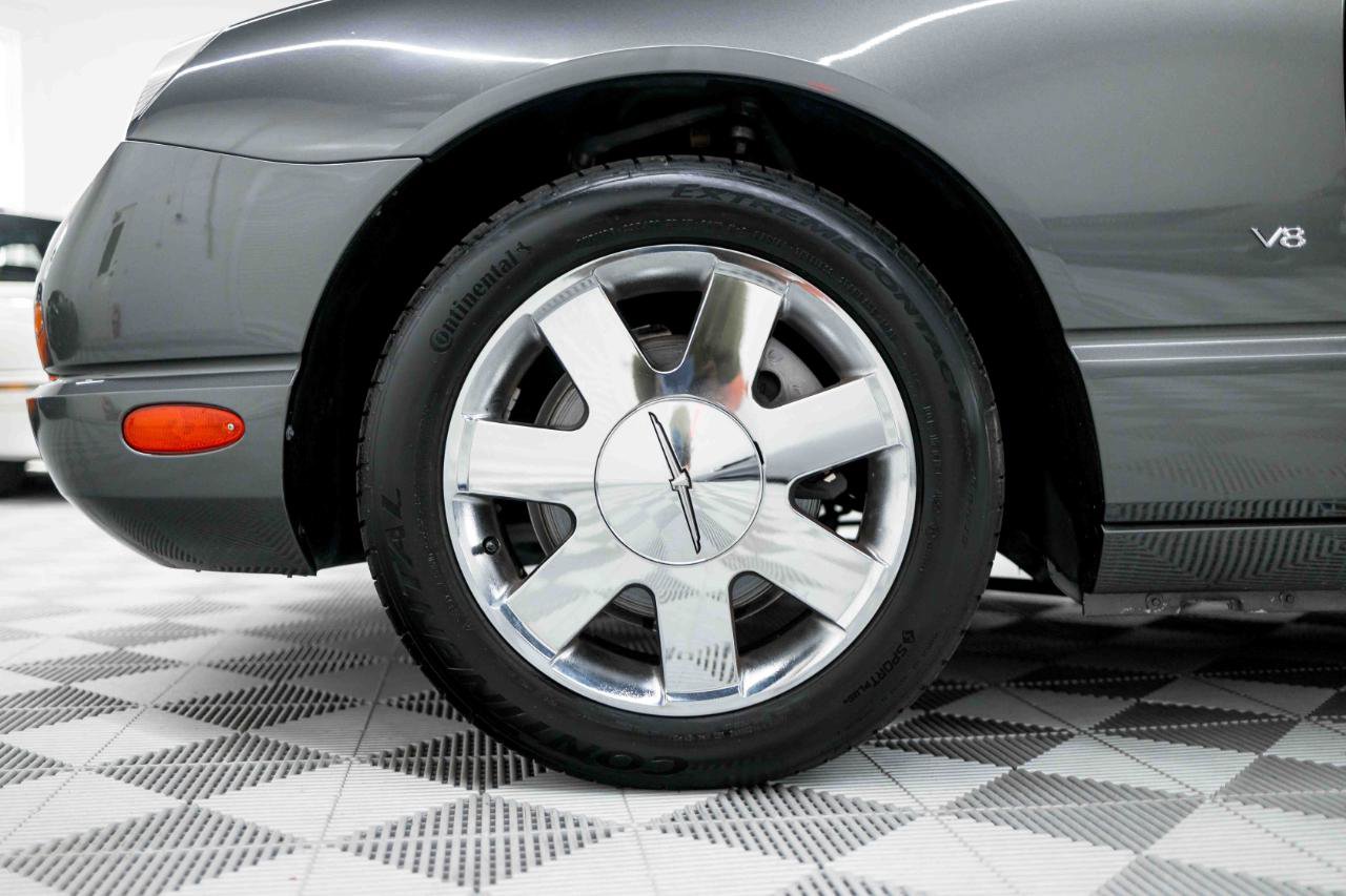 Used 2003 Ford Thunderbird RWD image 40