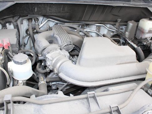 Used 2021 Nissan NV 1500 S image 24