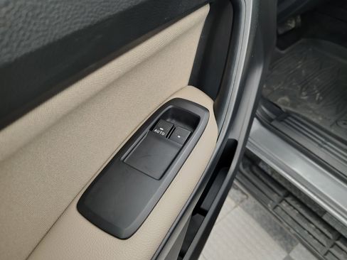 Used 2023 Ford Ranger XLT w/ Equipment Group 302A High image 23