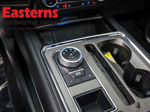 Used 2021 Ford Expedition Max XLT image 13