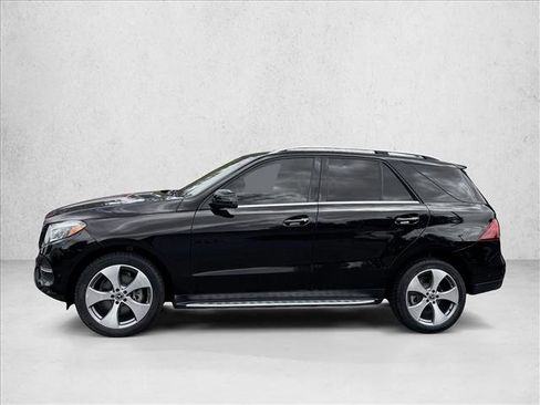 Used 2017 Mercedes-Benz GLE 350 4MATIC image 4