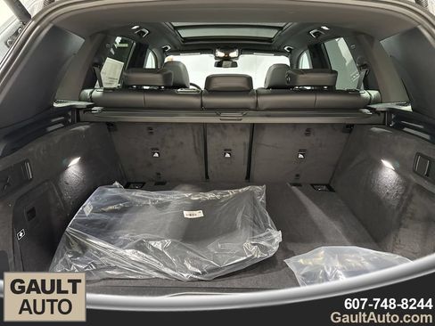 New 2026 BMW X5 xDrive40i w/ M Sport Package AWD/4WD image 17
