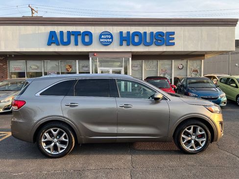 Used 2016 Kia Sorento SX FWD image 9