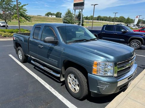 Used 2010 Chevrolet Silverado 1500 LT w/ Power Pack Plus AWD/4WD image 1