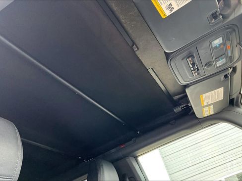 Certified 2023 Ford Bronco Black Diamond image 13