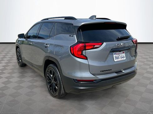Used 2021 GMC Terrain SLE w/ Driver Convenience Package FWD image 5