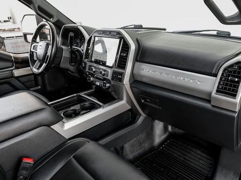 Used 2022 Ford F250 Lariat w/ Lariat Ultimate Package image 25