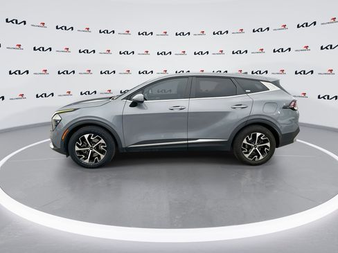 Used 2023 Kia Sportage EX FWD image 5