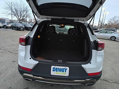 Used 2021 Chevrolet TrailBlazer ACTIV w/ Convenience Package image 14