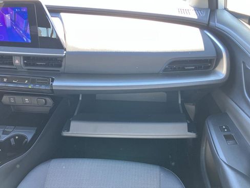 Certified 2025 Toyota Prius LE image 15